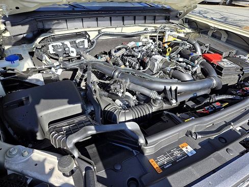 New 2025 Ford Bronco Badlands w/ Sasquatch Package image 18