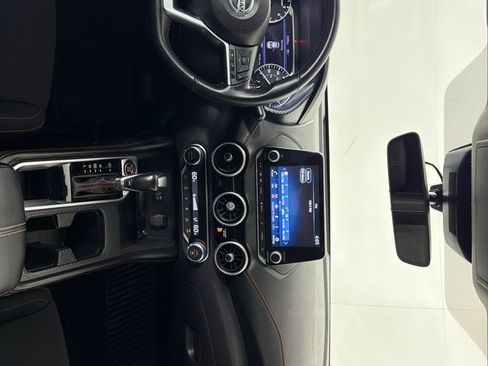 Used 2022 Nissan Sentra SR w/ Electronics Package FWD image 19
