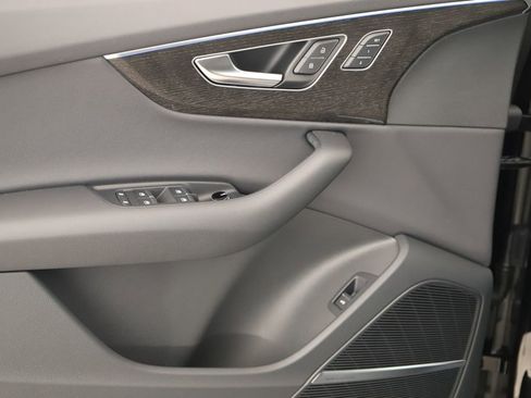 New 2026 Audi Q7 2.0T Premium image 23