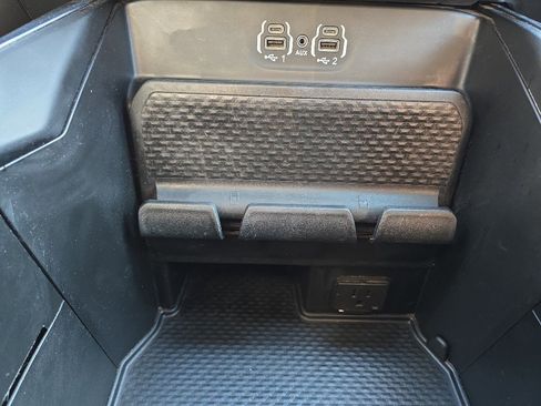 Used 2024 RAM 1500 Laramie image 22