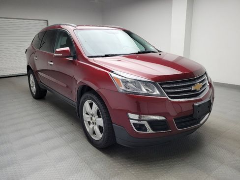 Used 2017 Chevrolet Traverse LT w/ Style and Technology Package FWD image 13