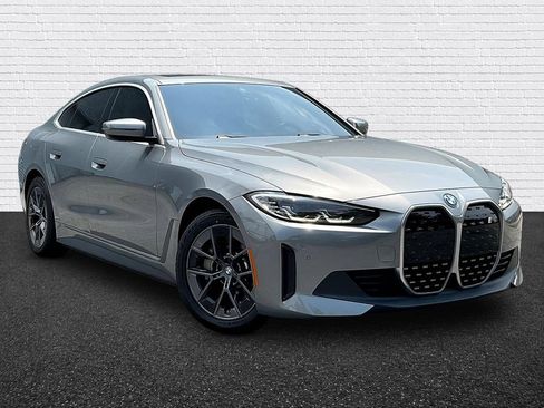 Used 2023 BMW i4 eDrive35 w/ Premium Package RWD image 3