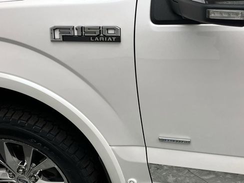 Used 2015 Ford F150 Lariat w/ Equipment Group 502A Luxury AWD/4WD image 34