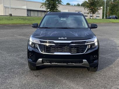 New 2025 Kia Seltos S