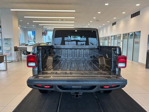 Used 2023 Jeep Gladiator Rubicon w/ Trailer Tow Package image 9