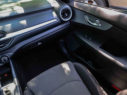 Certified 2024 Kia Forte LXS w/ LXS Technology Package FWD image 18