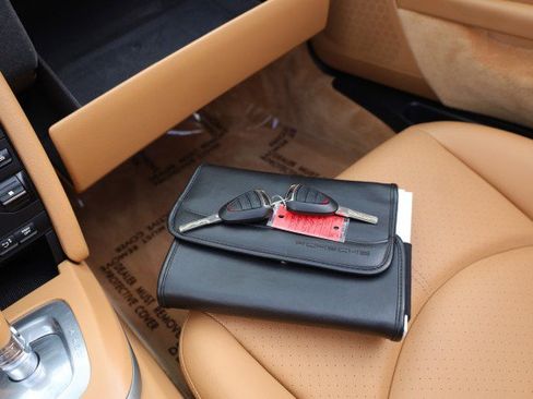 Used 2011 Porsche Boxster image 35