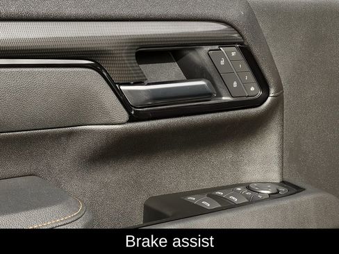 Used 2025 GMC Sierra 2500 AT4 w/ AT4 Premium Plus Package image 28