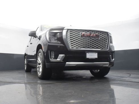Used 2021 GMC Yukon XL Denali w/ Denali Premium Package image 51