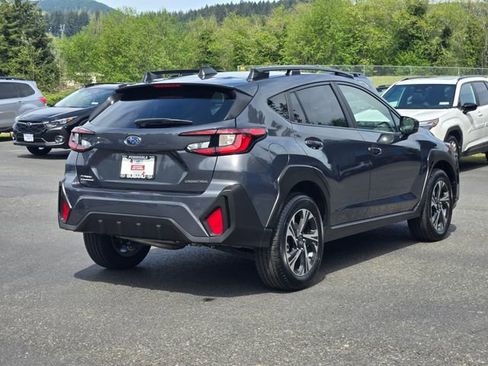 Used 2025 Subaru Crosstrek 2.0i Premium w/ Crosstrek Mirror Package AWD/4WD image 8
