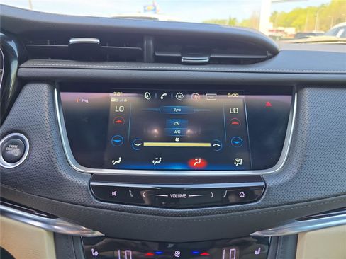 Used 2019 Cadillac XT5 Luxury image 27