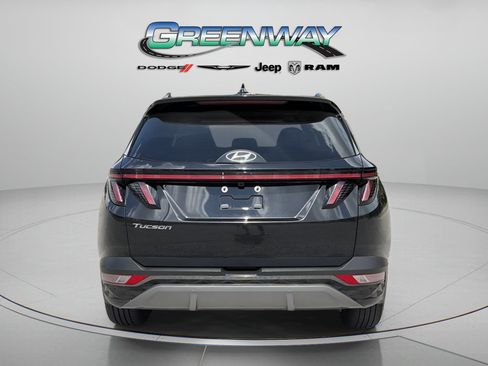 Used 2023 Hyundai Tucson Limited w/ Cargo Package FWD image 3