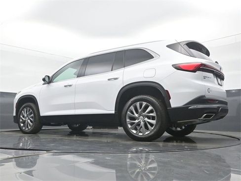 New 2026 Buick Enclave Preferred w/ Power Package image 50