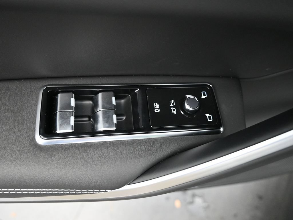 New 2026 Jaguar F-PACE R-Dynamic S AWD/4WD image 20