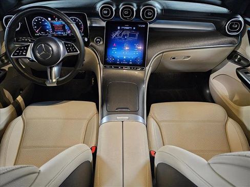 Used 2023 Mercedes-Benz GLC 300 GLC 300 image 18