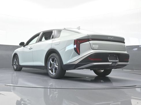 Used 2025 Kia K4 FWD image 55