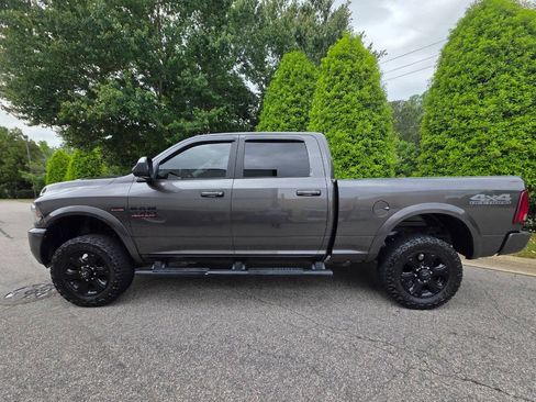 Used 2018 RAM 2500 Laramie w/ Sport Appearance Group AWD/4WD image 2