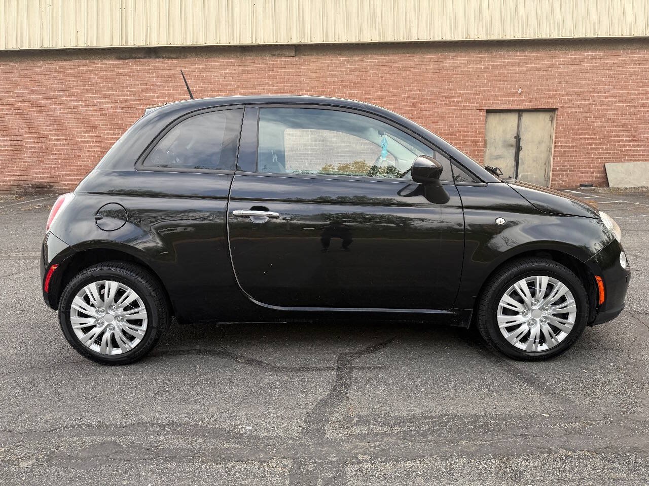 Used 2015 FIAT 500 Pop FWD image 21