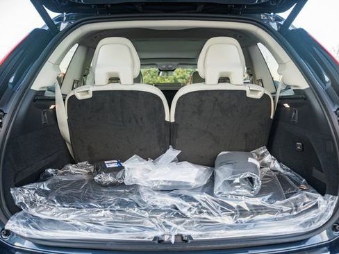 New 2026 Volvo XC90 B6 Ultra w/ Protection Package Premier image 9