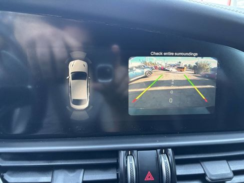 Used 2017 Alfa Romeo Giulia Quadrifoglio image 15