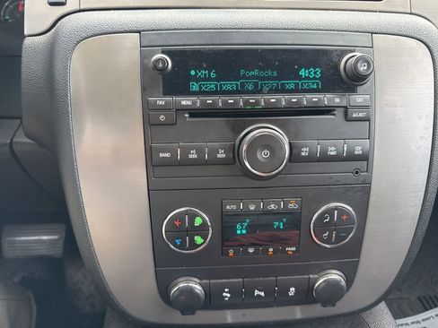 Used 2013 Chevrolet Silverado 2500 LTZ w/ LTZ Plus Package image 15