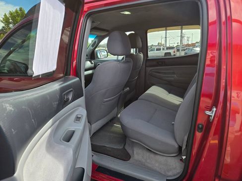 Used 2005 Toyota Tacoma 4x4 Double Cab image 10