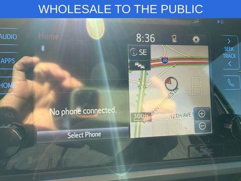 Used 2016 Toyota Tacoma TRD Off-Road w/ Premium & Technology Package image 19