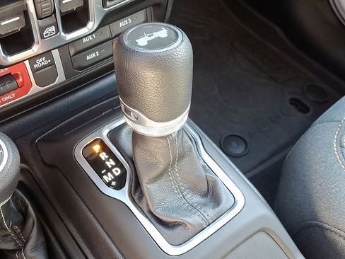 Used 2025 Jeep Wrangler Unlimited Sport S 4xe image 14