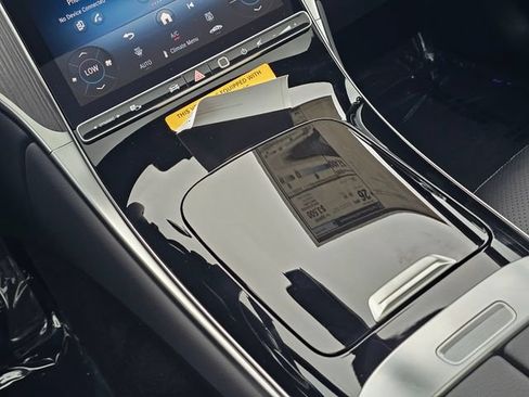 New 2026 Mercedes-Benz GLC 300 4MATIC image 32