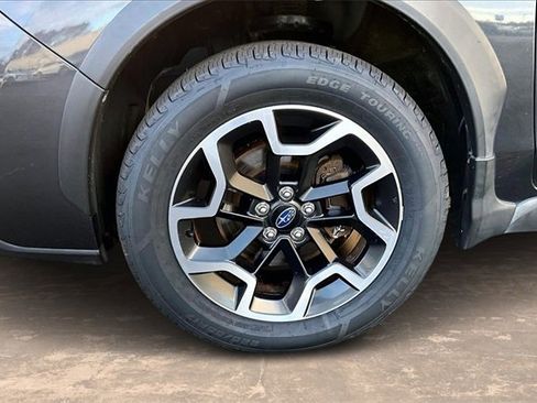 Used 2016 Subaru Crosstrek 2.0i Premium w/ Moonroof Package image 33