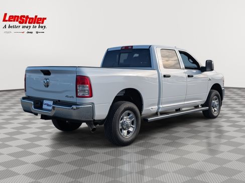 Used 2024 RAM 3500 Tradesman w/ Chrome Appearance Group image 5