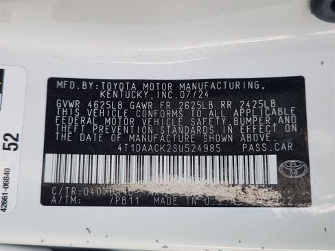 Used 2025 Toyota Camry SE image 30