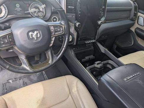 Used 2019 RAM 1500 Limited AWD/4WD image 11