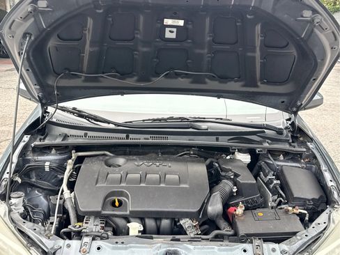 Used 2017 Toyota Corolla L FWD image 13