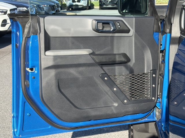 Used 2022 Ford Bronco 4-Door w/ Sasquatch Package AWD/4WD image 12