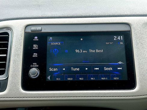 Used 2022 Honda HR-V EX image 12