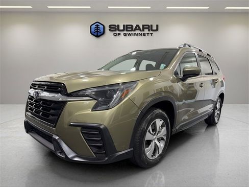 Used 2024 Subaru Ascent Premium w/ Convenience Package image 1