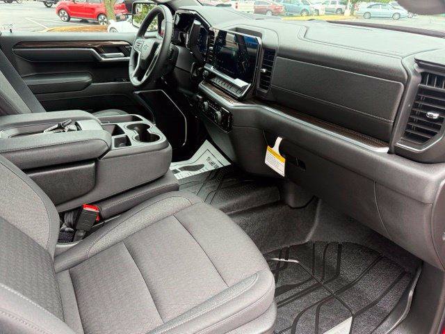 Used 2026 Chevrolet Silverado 1500 RST w/ RST Select Package AWD/4WD image 4