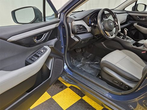Used 2023 Subaru Outback Premium image 20