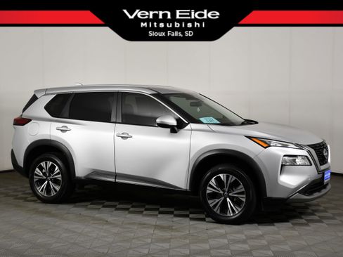 Used 2022 Nissan Rogue SV AWD/4WD image 1