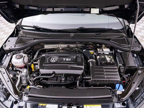 Used 2025 Volkswagen Jetta GLI Autobahn FWD image 28