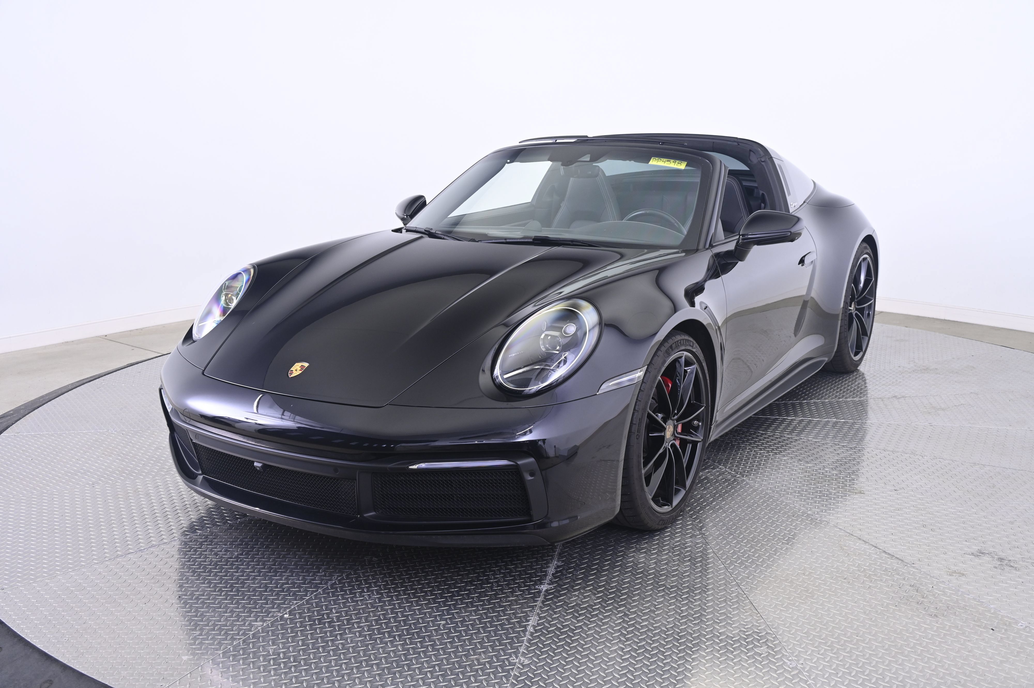 Certified 2024 Porsche 911 Targa 4S AWD/4WD image 1