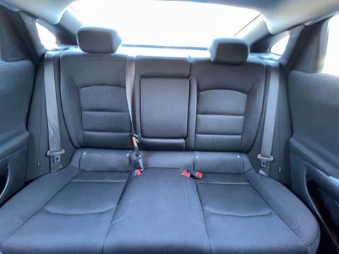 Used 2024 Chevrolet Malibu LT image 38