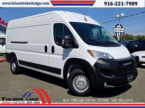 Used 2025 RAM ProMaster 2500 w/ Safety Group FWD image 1