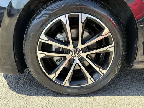 Used 2023 Volkswagen Jetta Sport FWD image 26