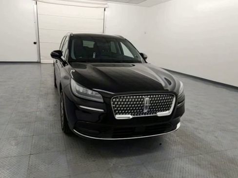 Used 2022 Lincoln Corsair AWD w/ Equipment Group 101A image 2