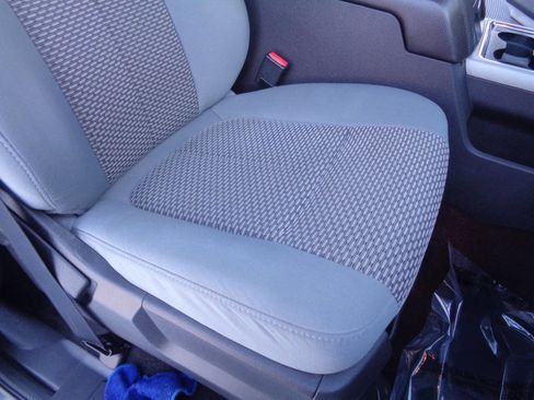 Used 2013 Ford F250 XLT w/ Chrome Pkg image 72