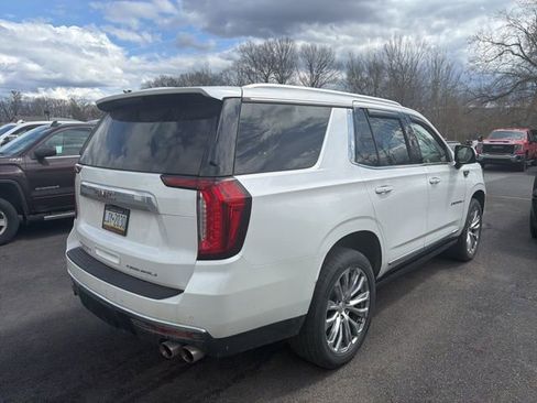 Used 2023 GMC Yukon Denali image 4