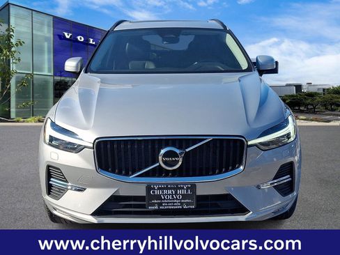 Certified 2023 Volvo XC60 B5 Core w/ Climate Package image 2