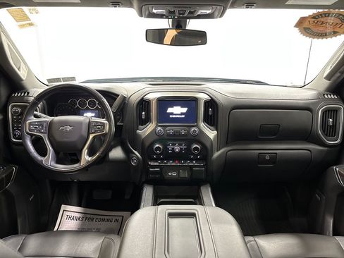 Used 2021 Chevrolet Silverado 1500 LT Trail Boss w/ Convenience Package II AWD/4WD image 12
